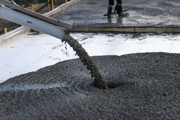 Best Driveway Concrete Repair  in East Franklin, NJ